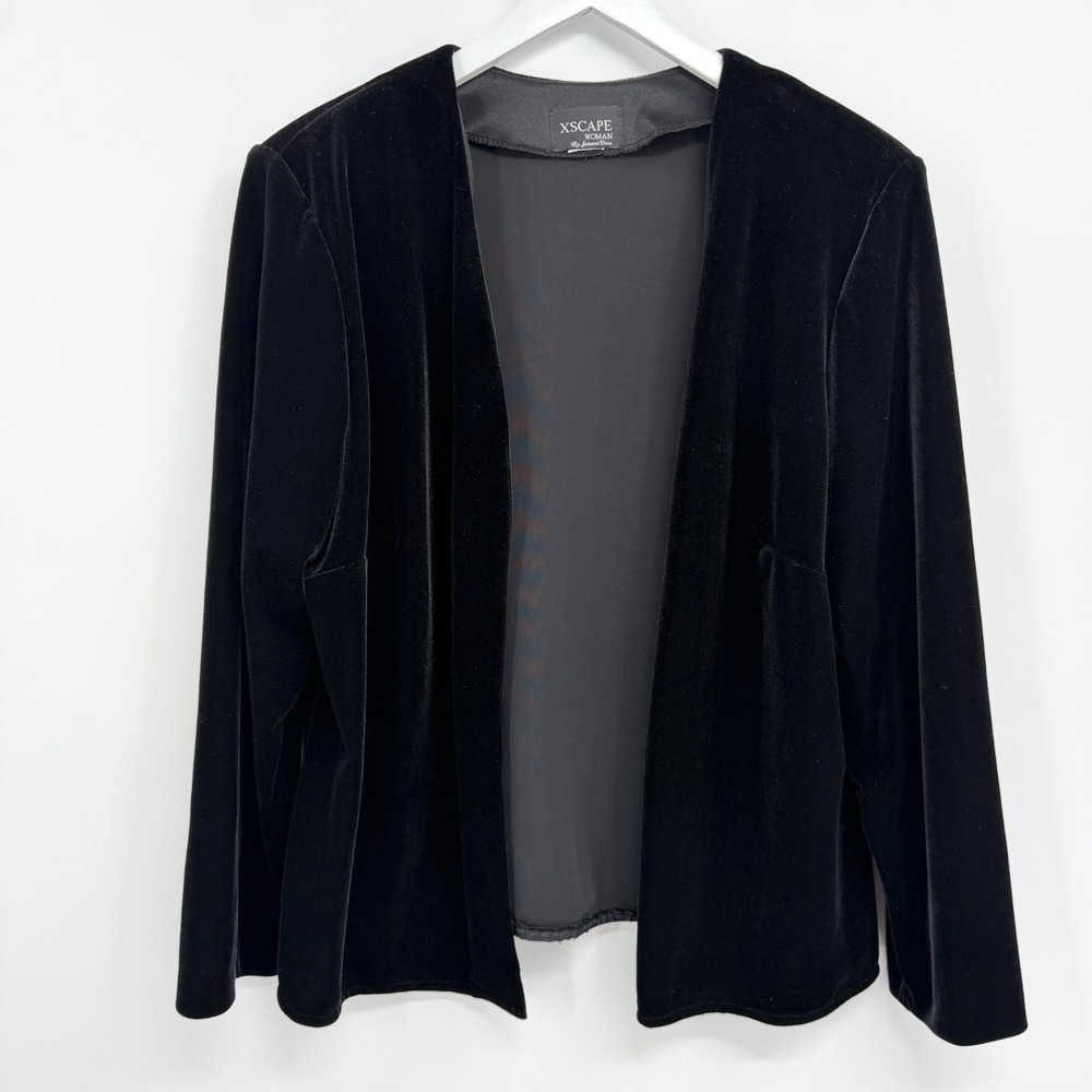Vintage XSCAPE Black Velvet Jacket Size XL 1X Open Stretch Evening Quiet Luxury